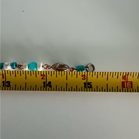 “New” She Shells Gemstone Bracelet - Picture 4 of 5